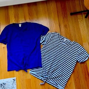 Bundle of two J.crew front tie t-shirts size small